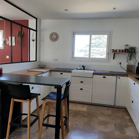 Vila Maison Ranoa Saint-Jean-de-Ceyrargues