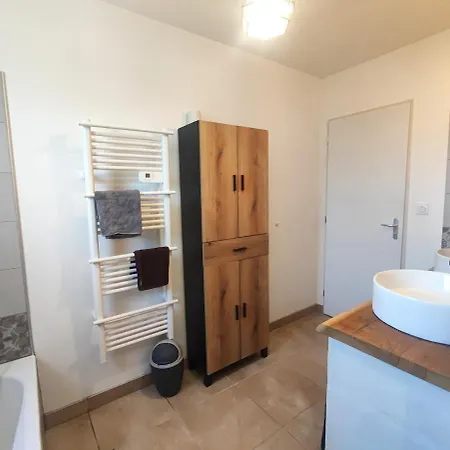 فيلة Maison Ranoa *
